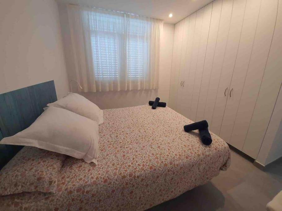 Ferienwohnung Espectacular Planta Baja Con Terraza Y Parking A 5 Min De La Playa Cadaqués Exterior foto